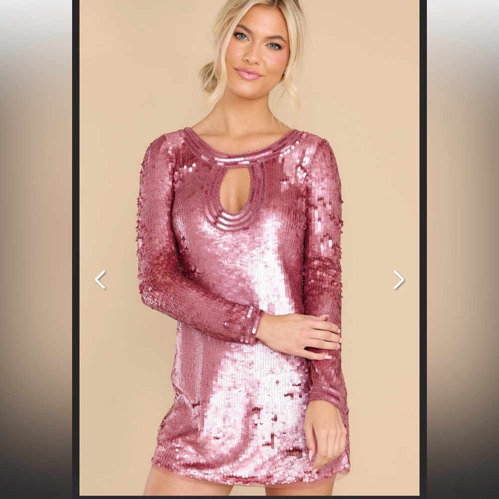 LOVESHACK FANCY NEW WITH TAGS SEQUIN DRESS - Picture 2 of 7